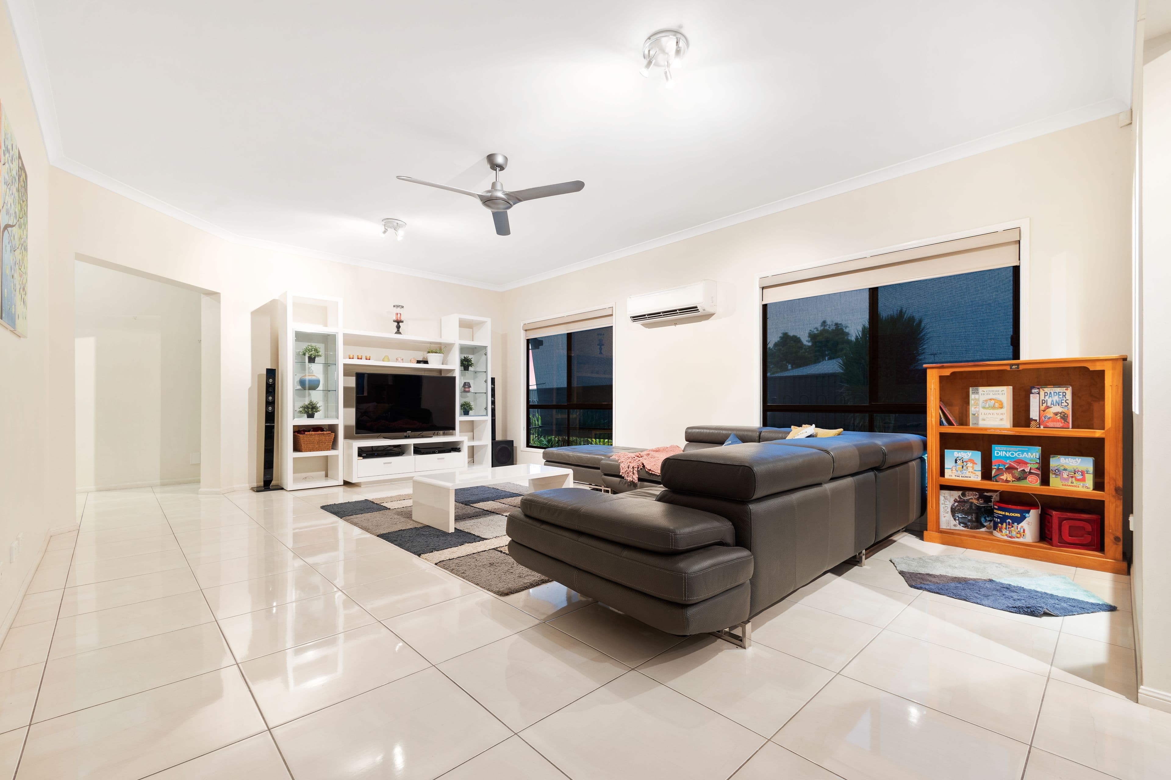 7 Peridot Crescent, Mango Hill QLD 4509, Mango Hill - Thumbnail 4