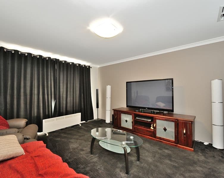 14 Greenstead Way, WELLARD WA 6170, Wellard - Thumbnail 3