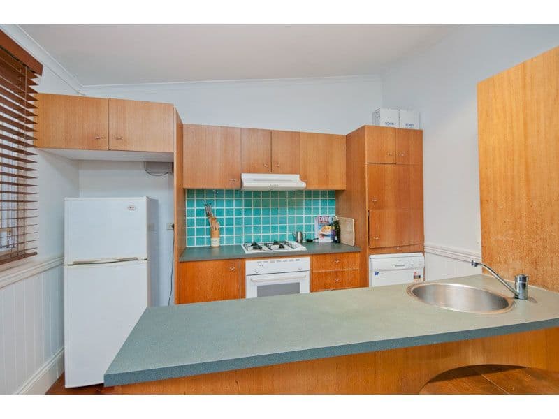 7 Martha Street, PADDINGTON QLD 4064, Paddington - Thumbnail 2