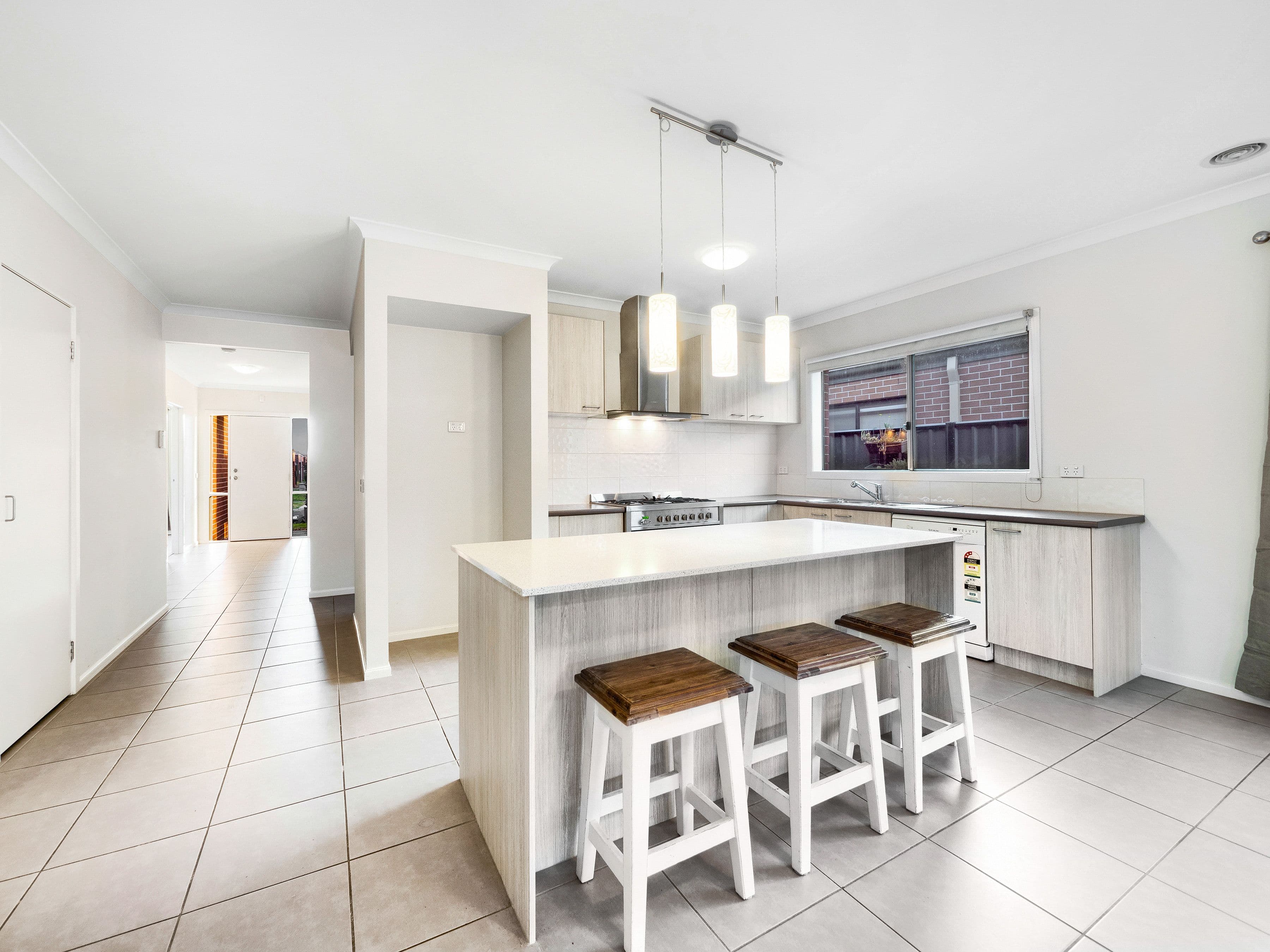 23 Gelderland Drive, Clyde North VIC 3978, Clyde North - Thumbnail 7