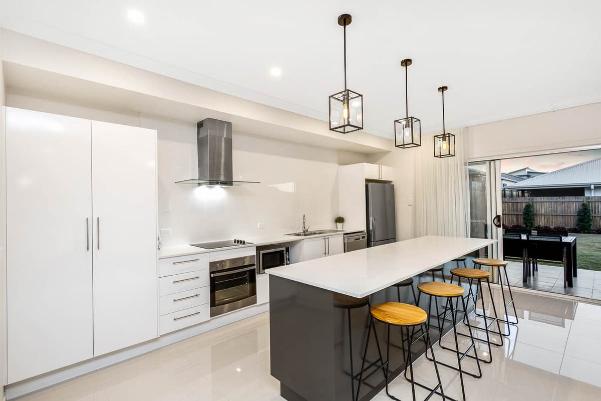 4 Sewells Circuit, Spring Mountain QLD 4300, Spring Mountain - Thumbnail 2