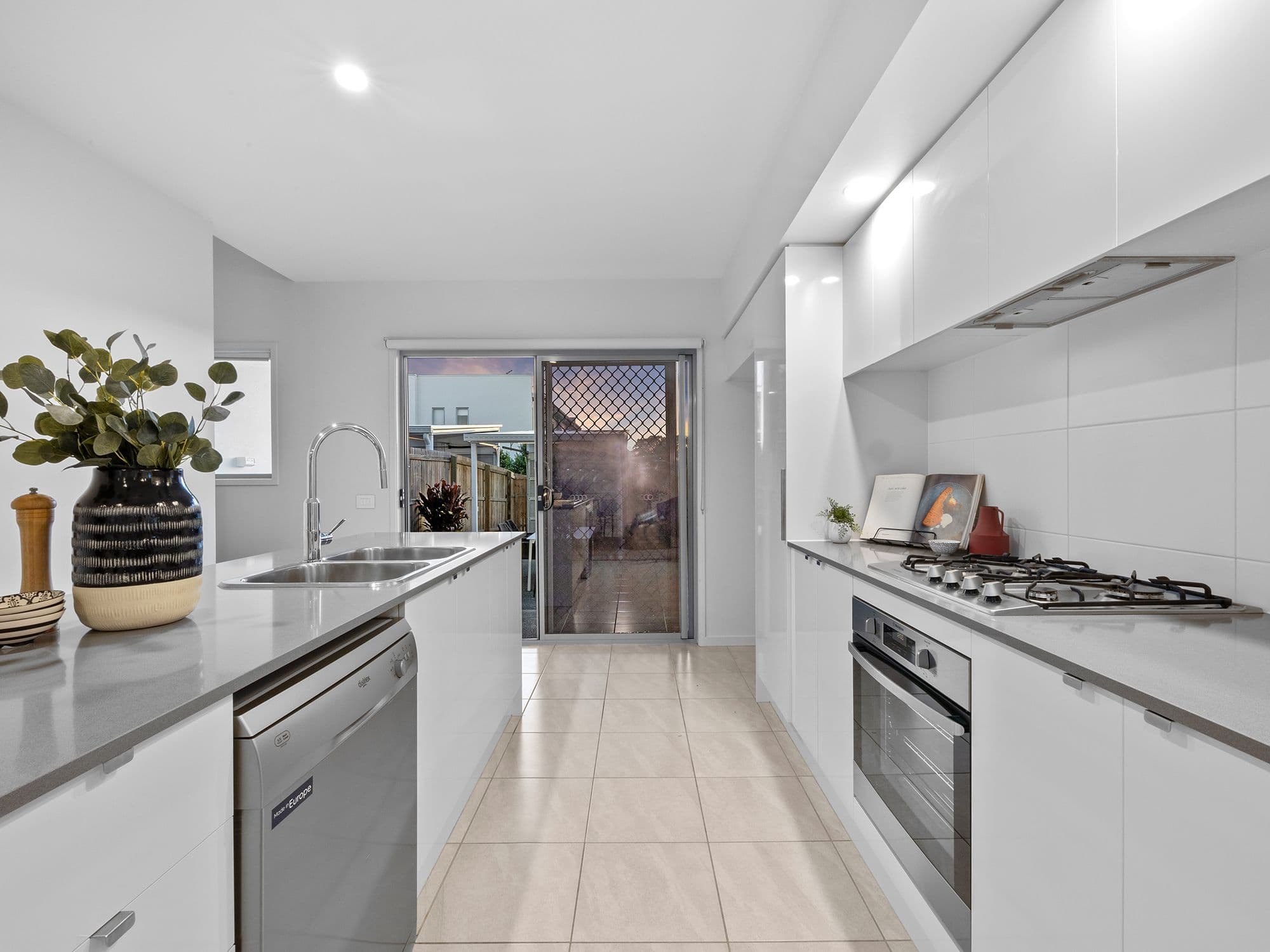 8 McLean Street, Ripley QLD 4306, Ripley - Thumbnail 6