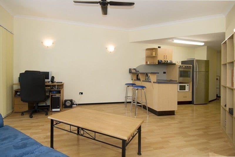 4 Elsey Crescent, PARAP NT 0820, Parap - Thumbnail 4