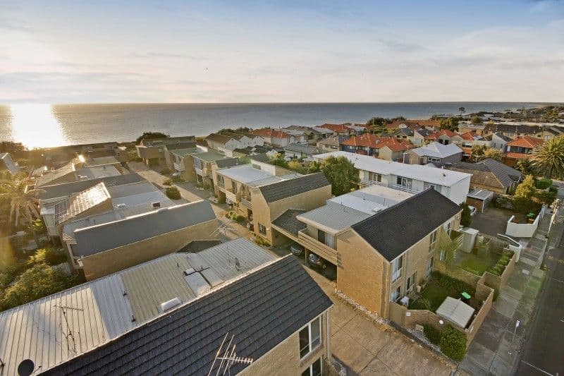 595-596 Nepean Highway, BONBEACH VIC 3196, Bonbeach - Thumbnail 2