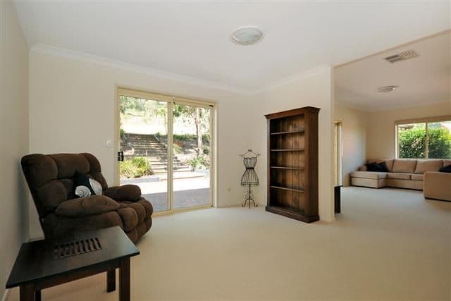 8 Lanbar Court, GLENVALE QLD 4350, Glenvale - Thumbnail 4