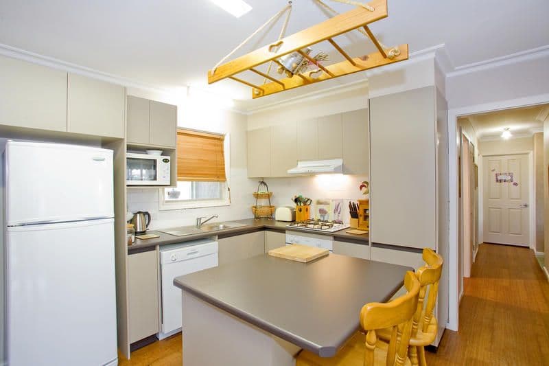 43 Chapel Street, ST ALBANS PARK VIC 3219, St Albans Park - Thumbnail 2