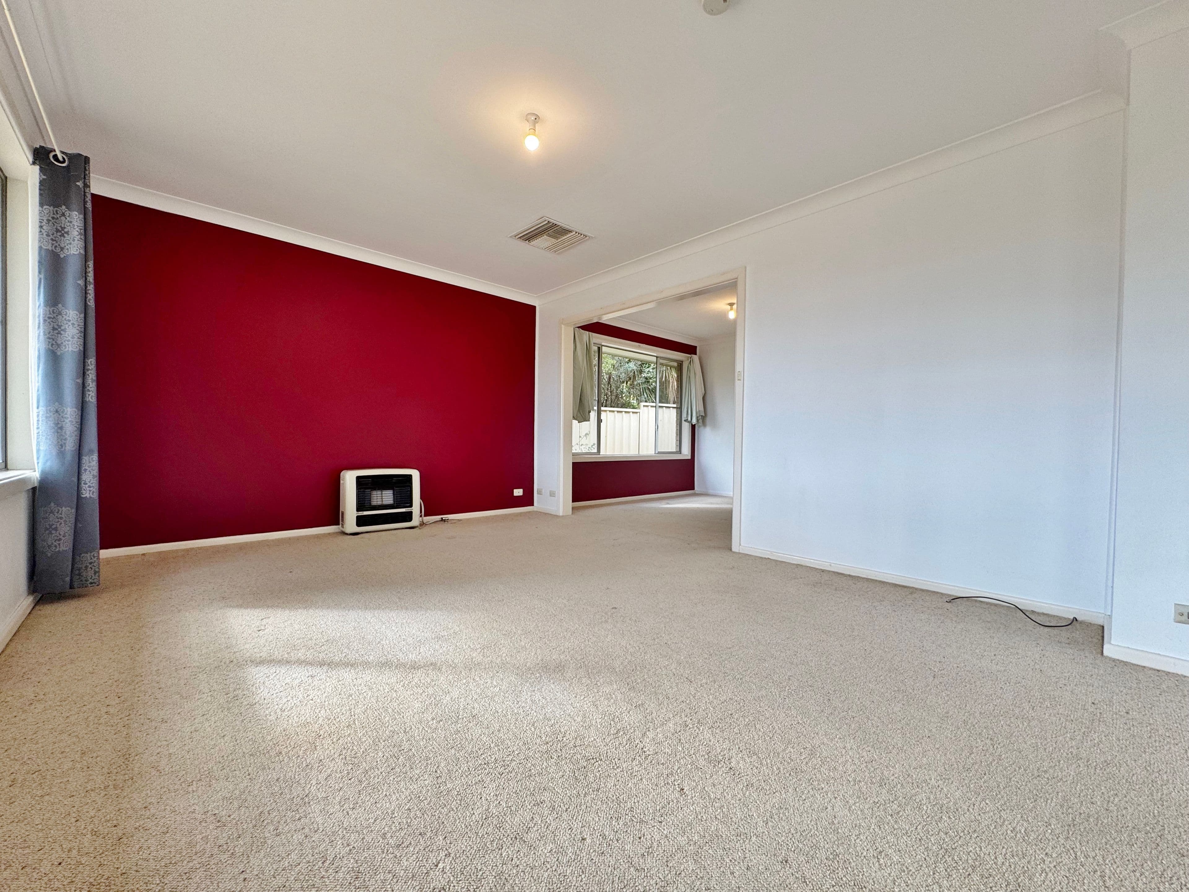 6 Watson Street, Young NSW 2594, Young - Thumbnail 2