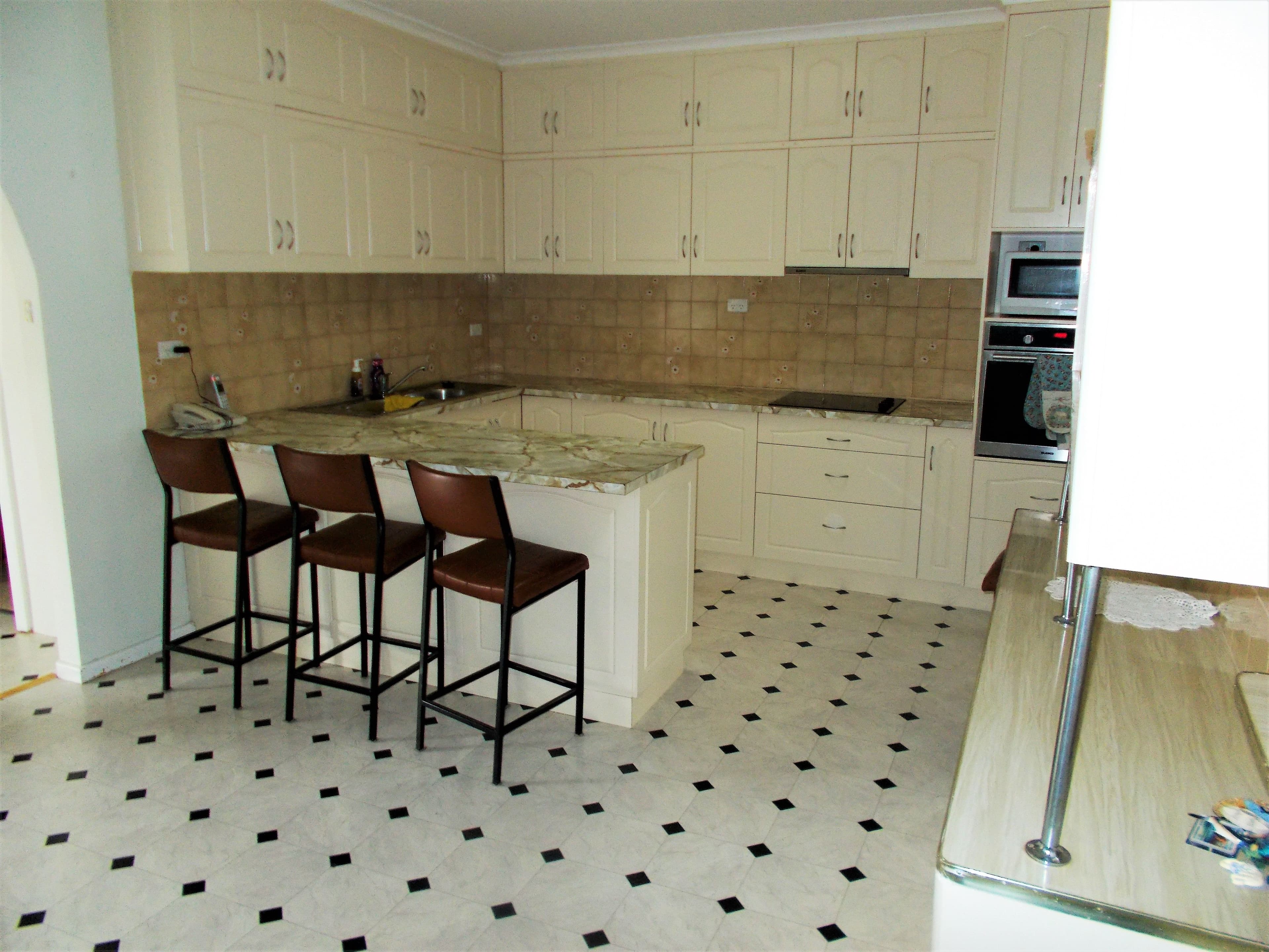 1.1/141 Stephen Street, Yarraville - Thumbnail 2