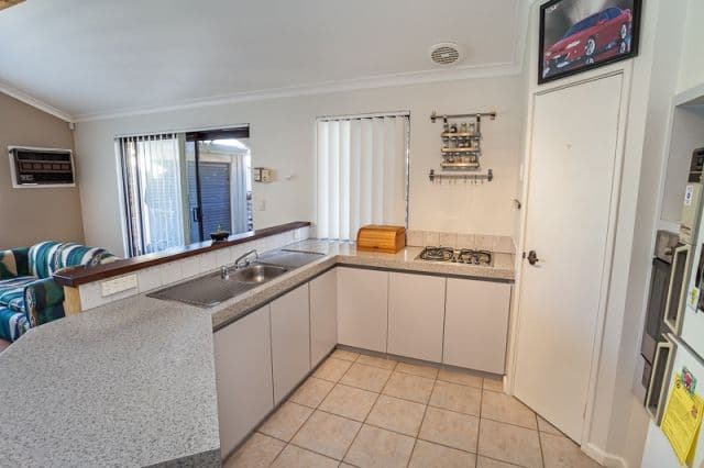 46 Cockman Cross, STRATTON WA 6056, Stratton - Thumbnail 6