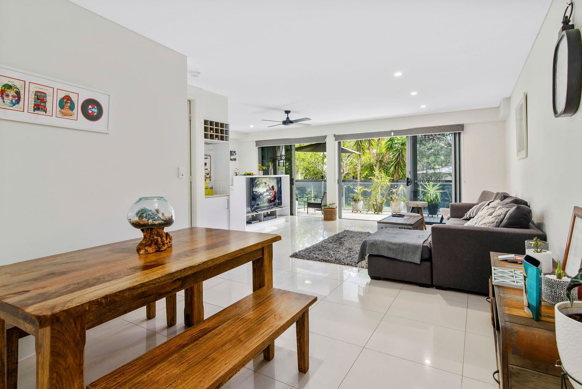 10 Tallebudgera Drive, Palm Beach QLD 4221, Palm Beach - Thumbnail 7