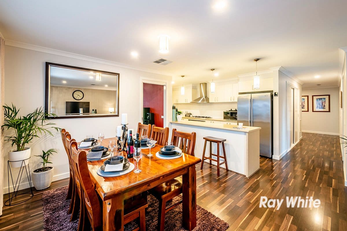 1 Hermes Avenue, Cranbourne West VIC 3977, Cranbourne West - Thumbnail 5
