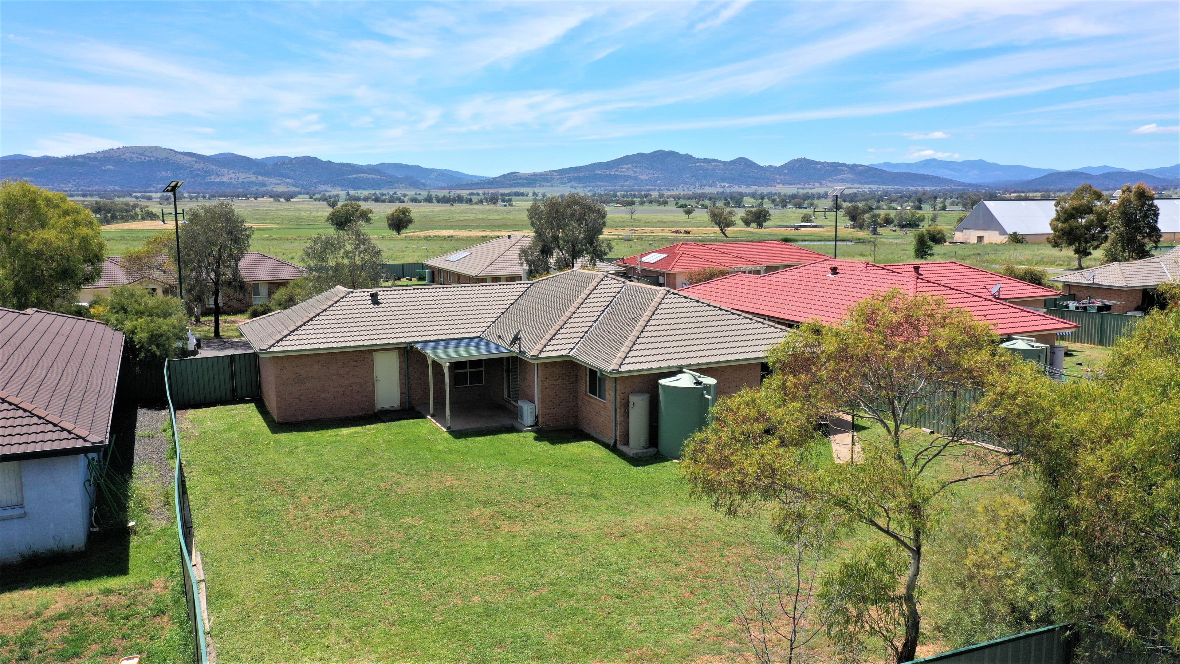 12 Morning View Close, Quirindi NSW 2343, Quirindi - Thumbnail 2