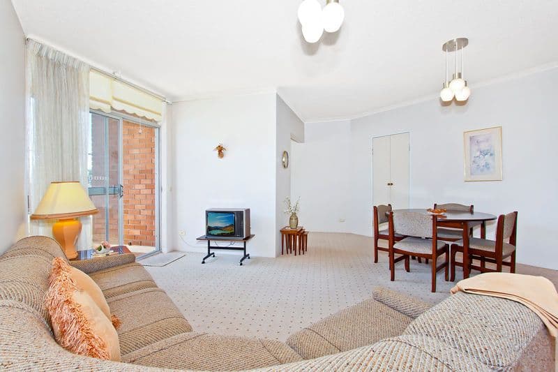 55 Ocean Parade, THE ENTRANCE NSW 2261, The Entrance - Thumbnail 3