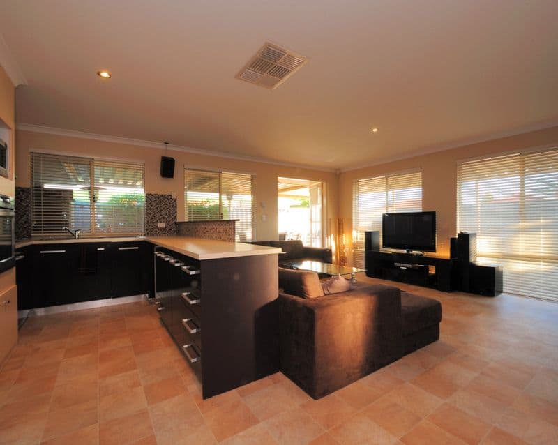 58 Gentle Circle, SOUTH GUILDFORD WA 6055, South Guildford - Thumbnail 6