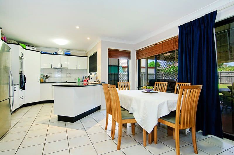 60 Juniper Circuit, STRETTON QLD 4116, Stretton - Thumbnail 5