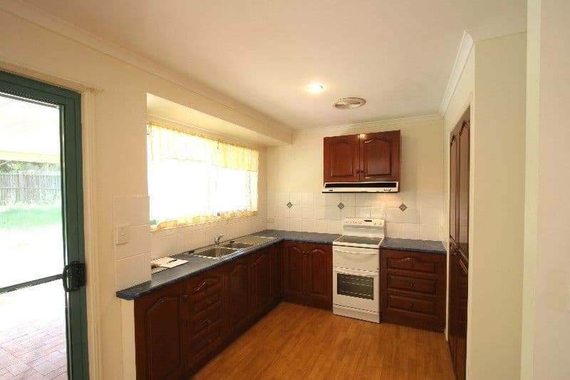 4 Wakefield Court, AVOCA QLD 4670, Avoca - Thumbnail 3
