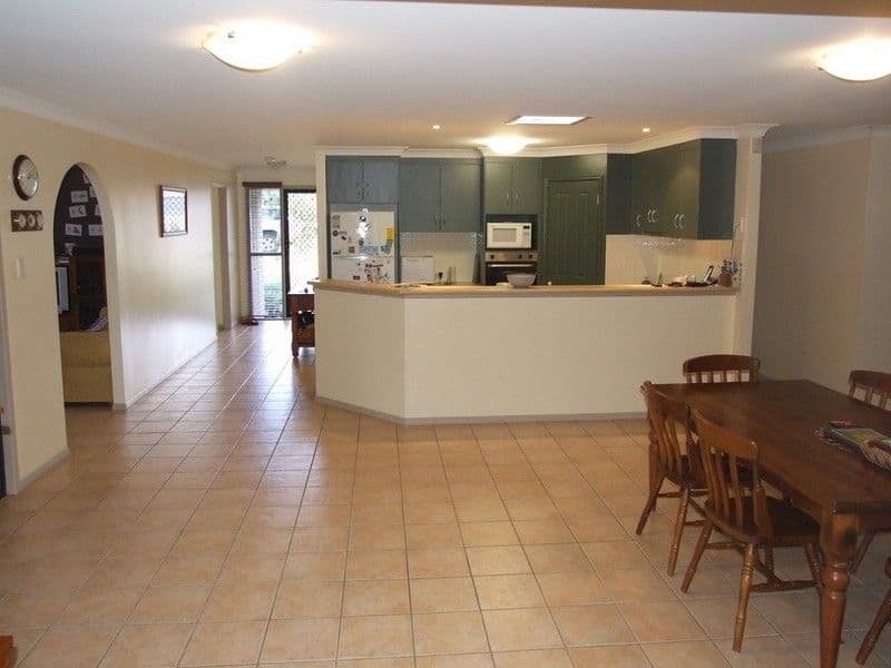 10 Lee Court, CROWS NEST QLD 4355, Crows Nest - Thumbnail 3