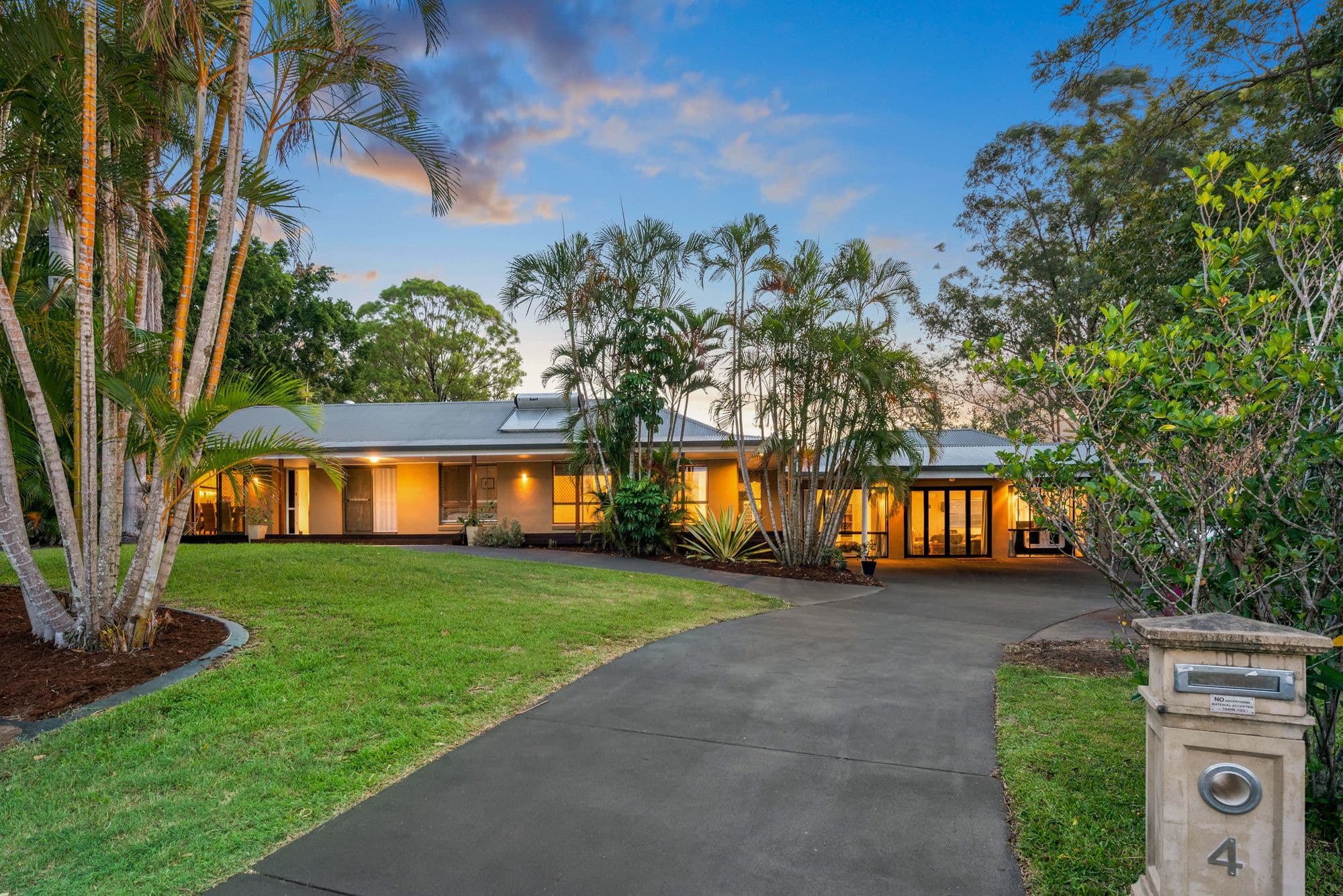 4 Dartmouth Court, Birkdale QLD 4159, Birkdale - Image 1