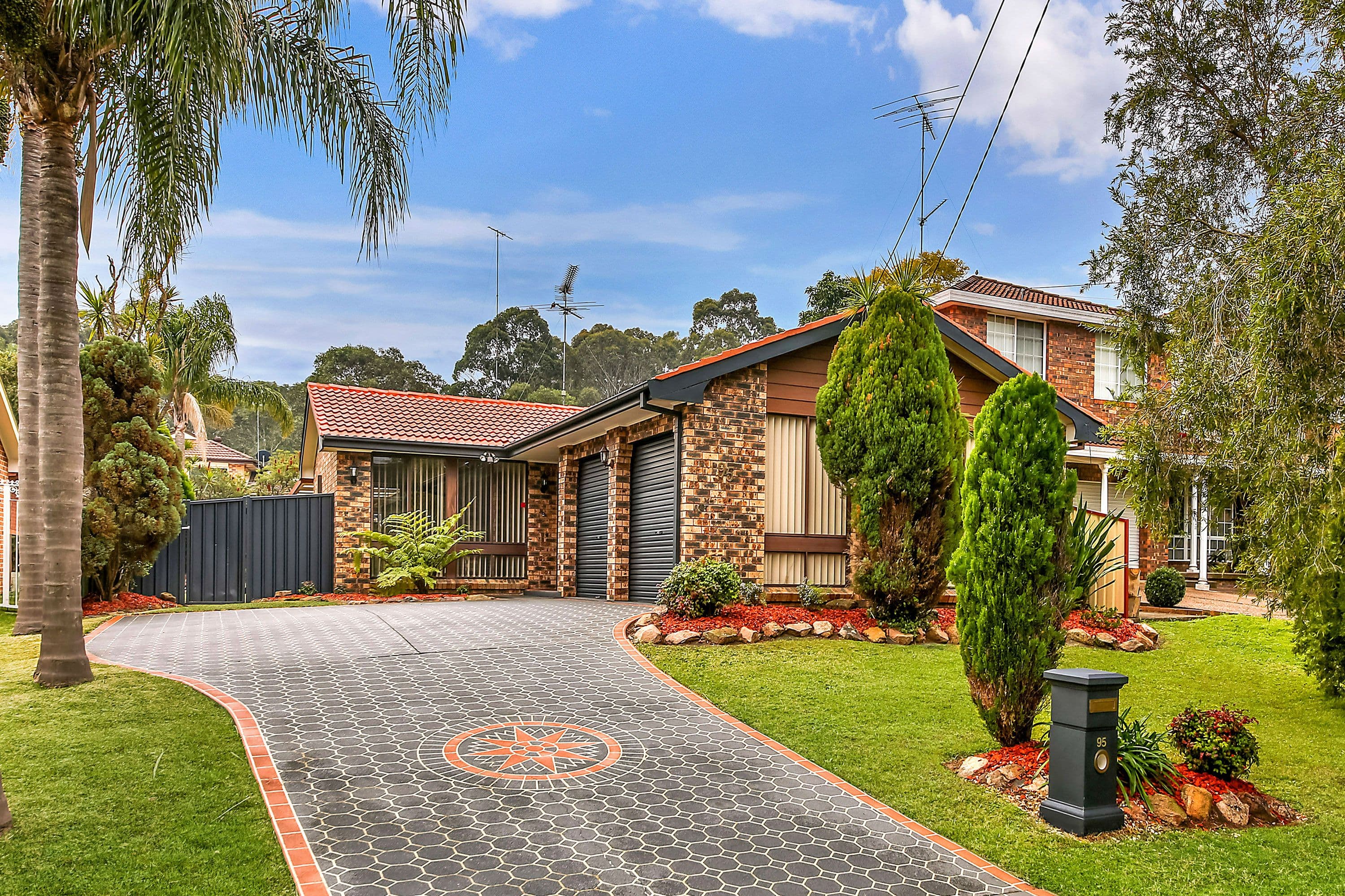 95 Sturt Avenue, Georges Hall - Image 1