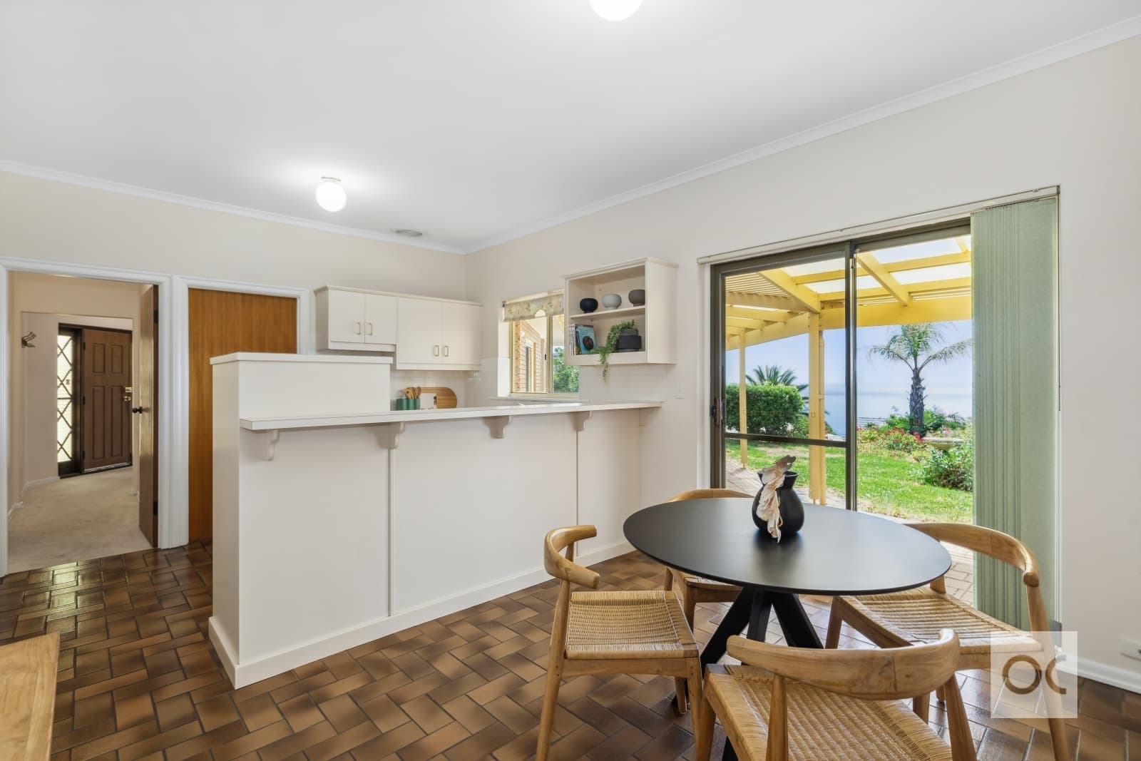 8 Grand Central Avenue, Hallett Cove - Thumbnail 7