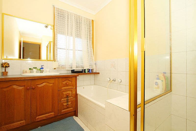 4  Jacoby Court, MILL PARK VIC 3082, Mill Park - Thumbnail 6