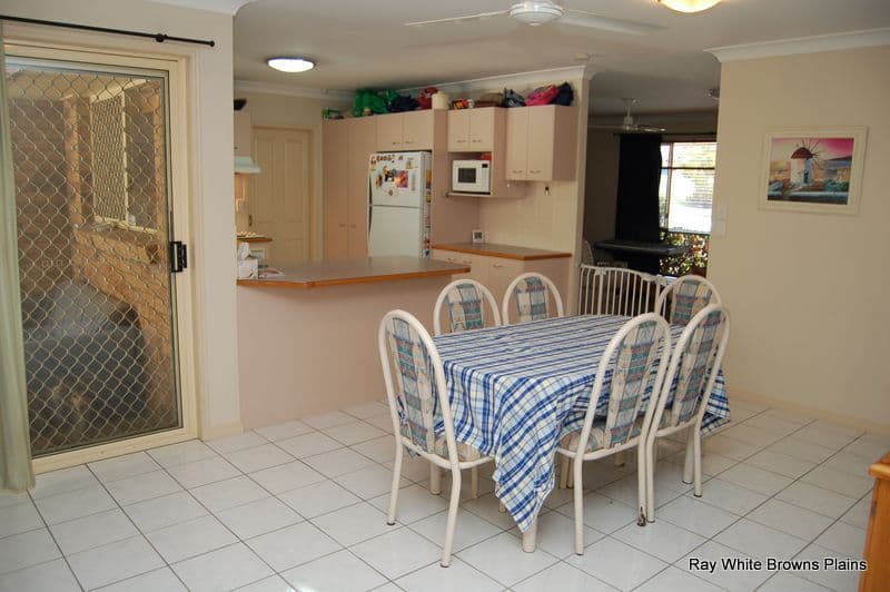 68  Bushland Drive, REGENTS PARK QLD 4118, Regents Park - Thumbnail 3
