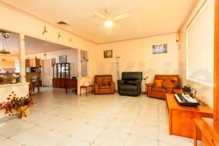 115 Henry Lawson Avenue, WERRINGTON COUNTY NSW 2747, Werrington County - Thumbnail 3