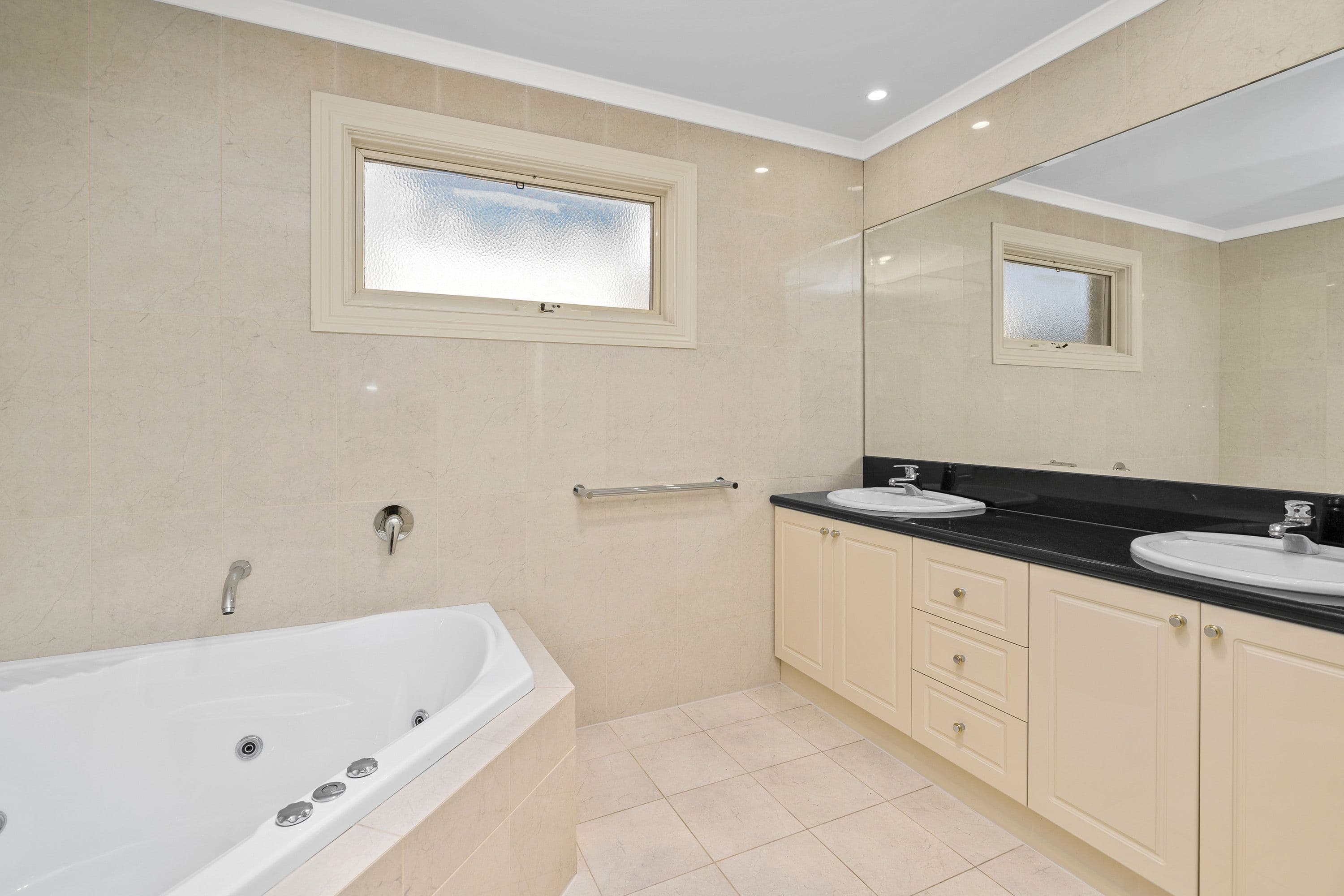 6 James Avenue, Kew VIC 3101, Kew - Thumbnail 6