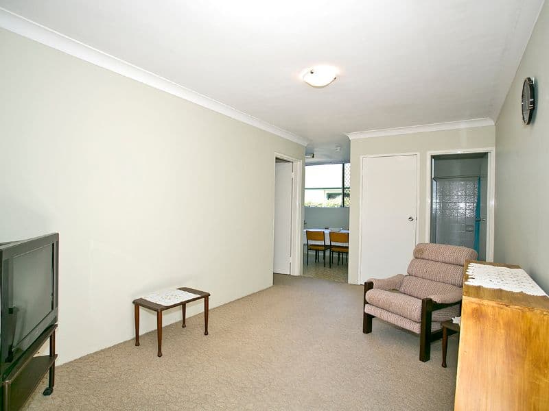 8 Harry Street, ZILLMERE QLD 4034, Zillmere - Thumbnail 2