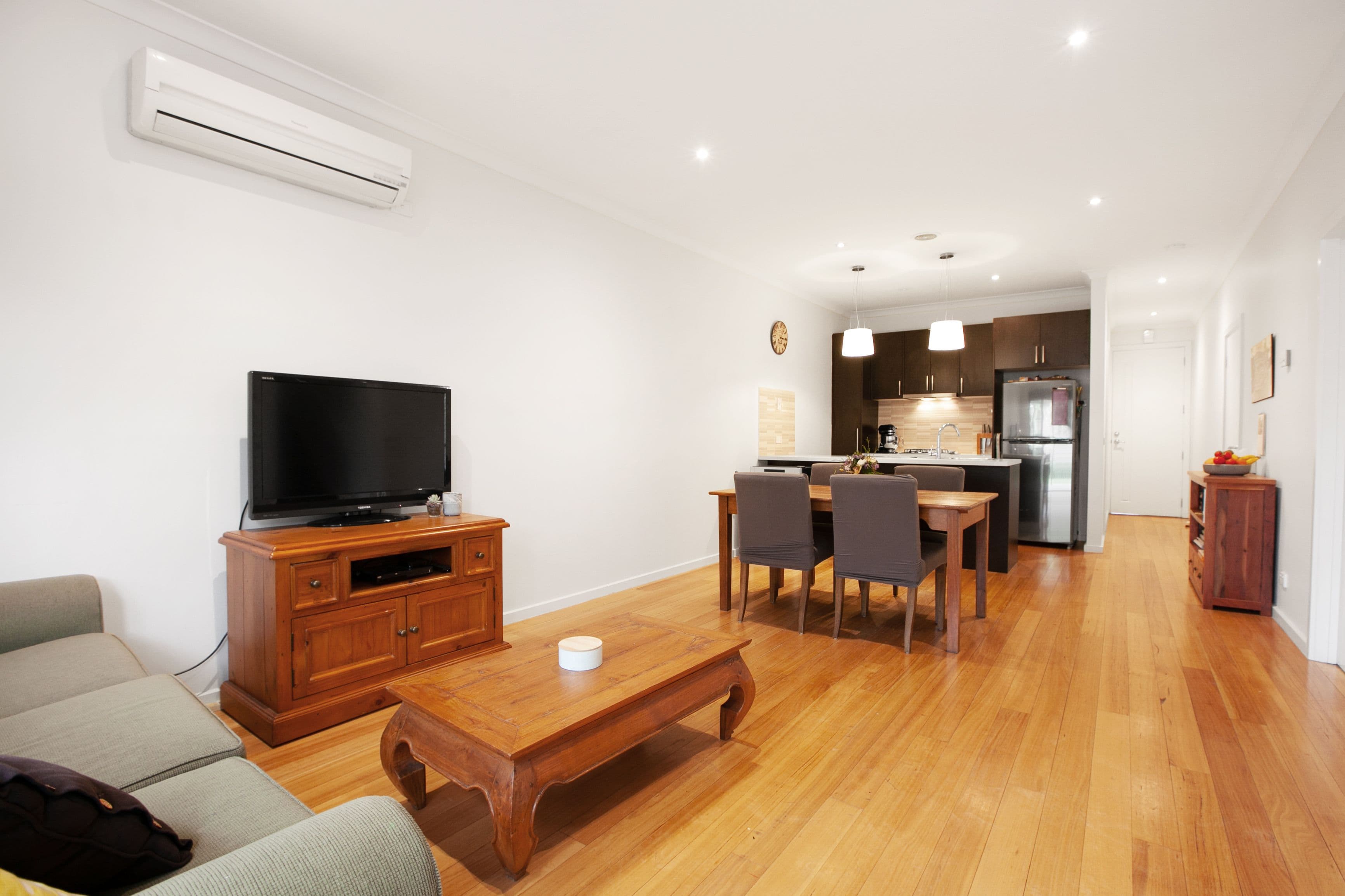36 Crookston Road, Reservoir VIC 3073, Reservoir - Thumbnail 3