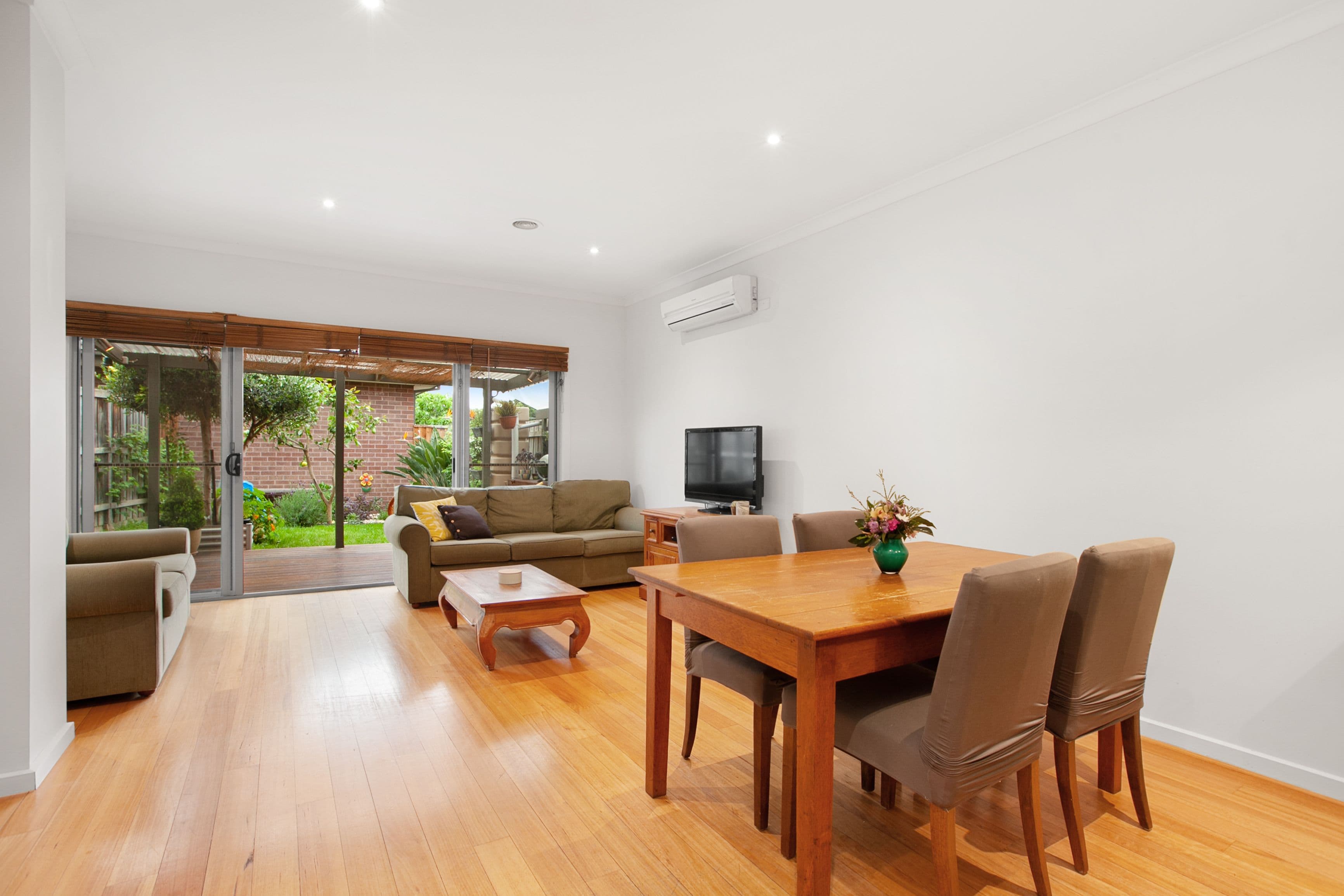 36 Crookston Road, Reservoir VIC 3073, Reservoir - Thumbnail 4