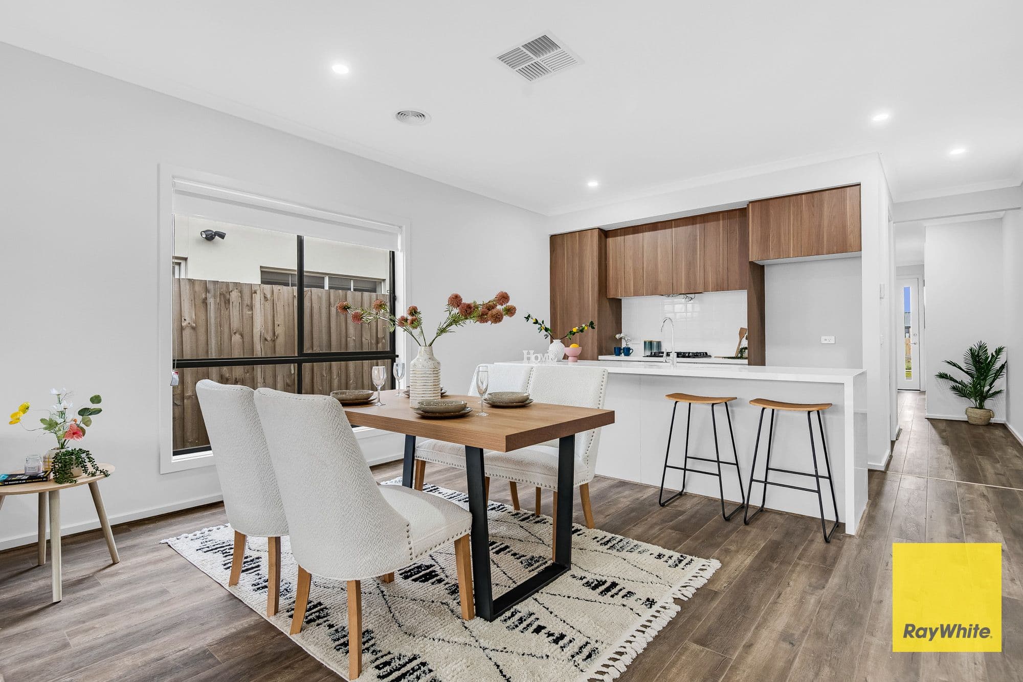 54 Sparrowhawk Crescent, DEANSIDE VIC 3336, Deanside - Thumbnail 3