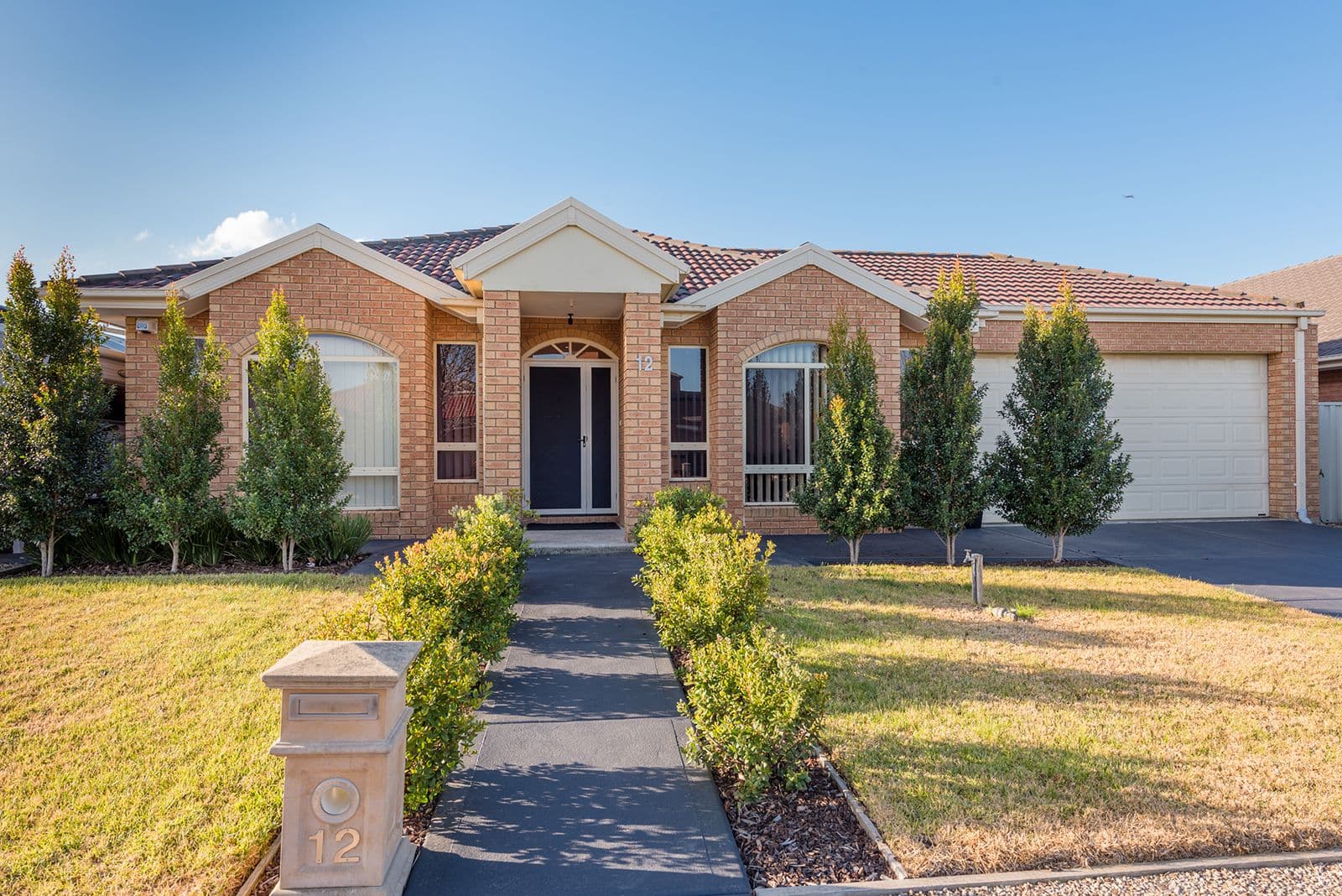 12 Pine Valley Rise, Craigieburn VIC 3064, Craigieburn - Image 1