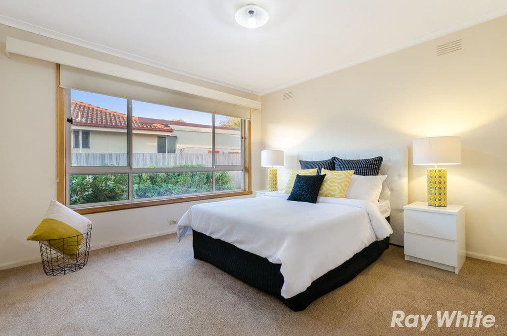 24 Lincoln Drive, Cheltenham VIC 3192, Cheltenham - Thumbnail 4