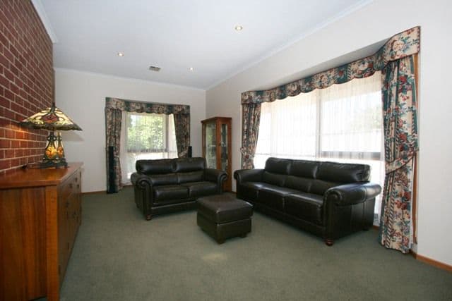 8 Sky Court, WERRIBEE VIC 3030, Werribee - Thumbnail 5