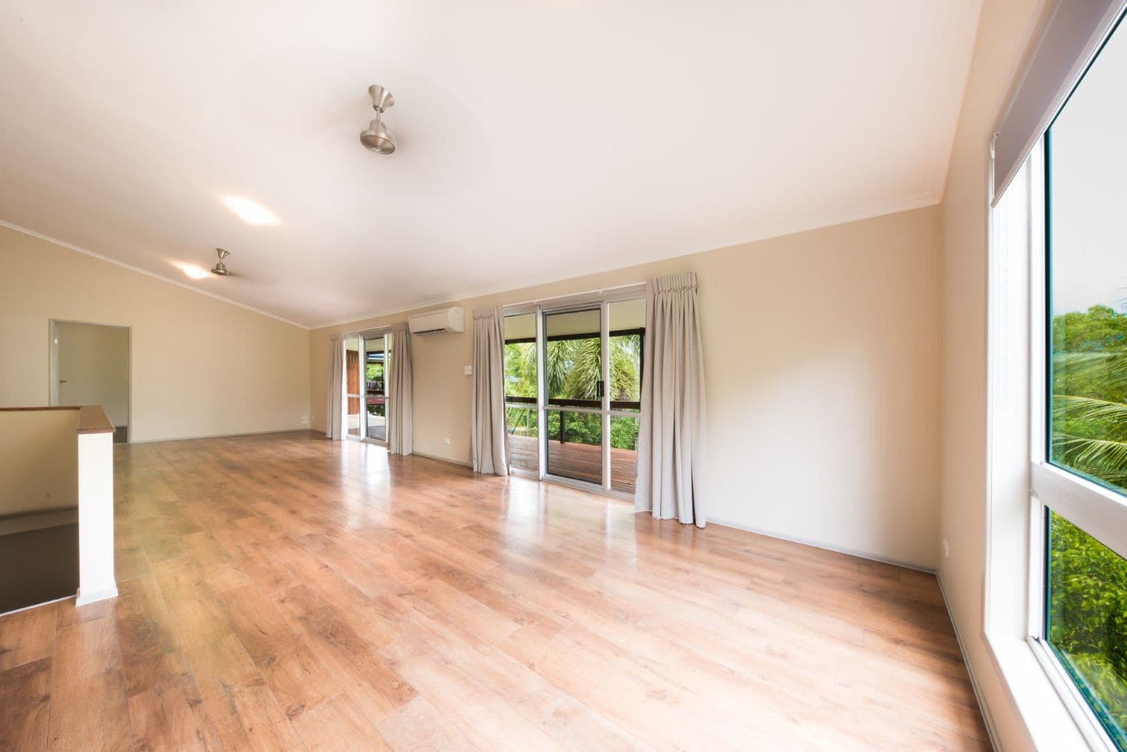 14 Macarthur Drive, Cannonvale QLD 4802, Cannonvale - Thumbnail 6