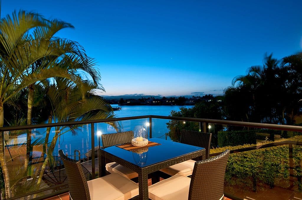 3 Clear Water Bay Avenue, Clear Island Waters QLD 4226, Clear Island Waters - Thumbnail 7