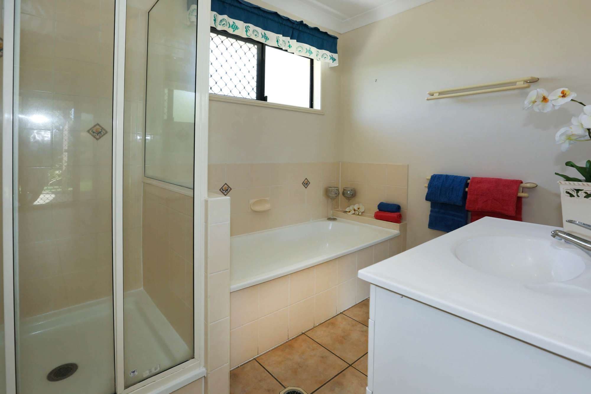 10 McCullough Court, ANNANDALE QLD 4814, Annandale - Thumbnail 5