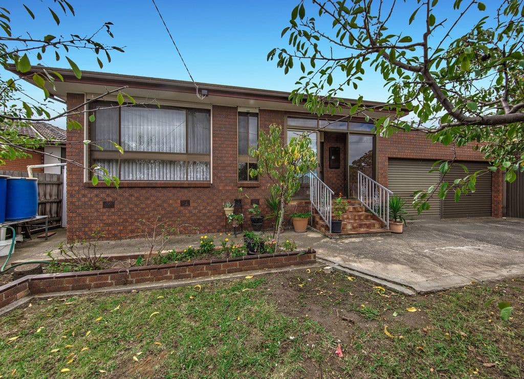 8 Adelaide Street, St Albans VIC 3021, St Albans - Image 1