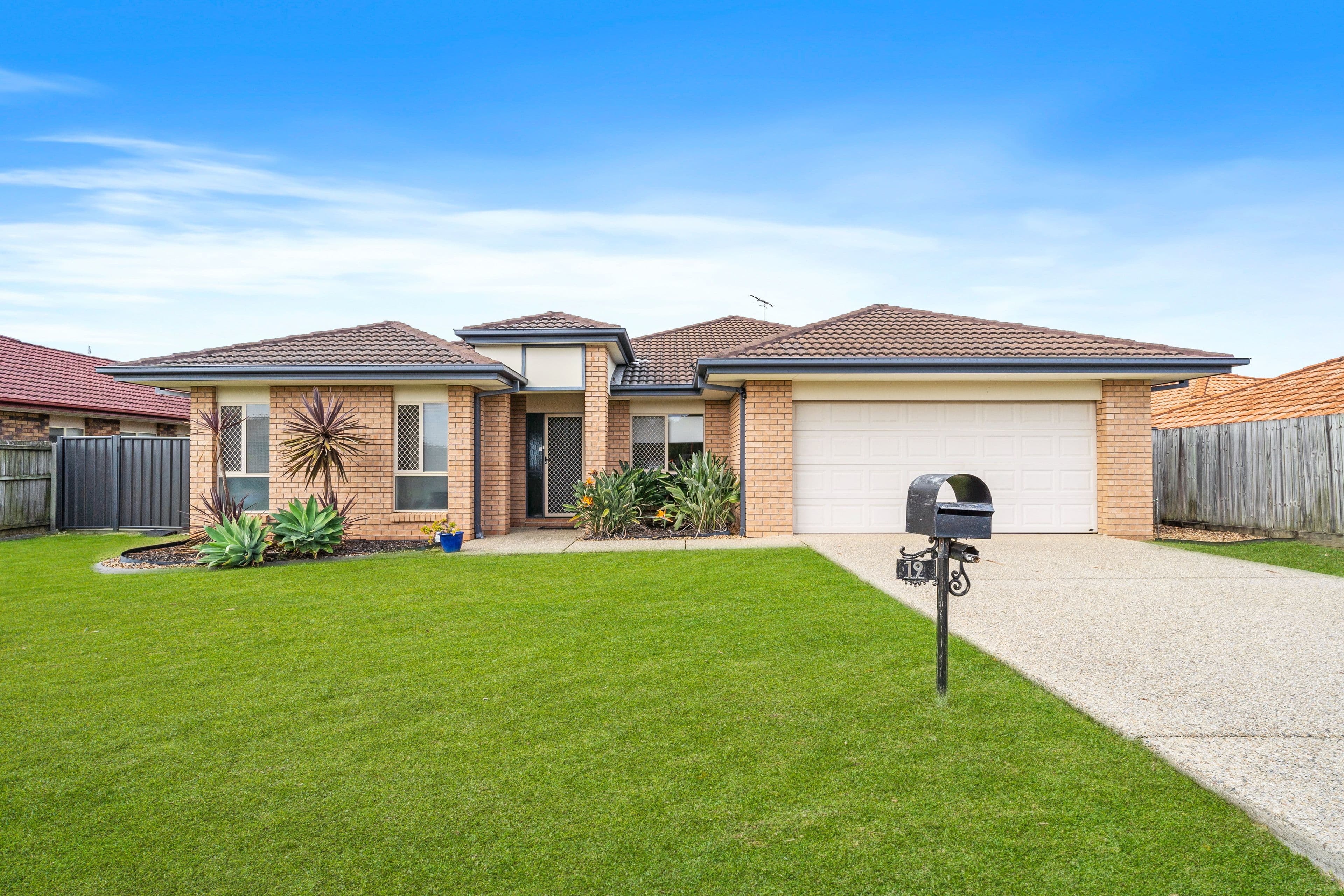 19 Bella Vista Circuit, Edens Landing QLD 4207, Edens Landing - Image 1