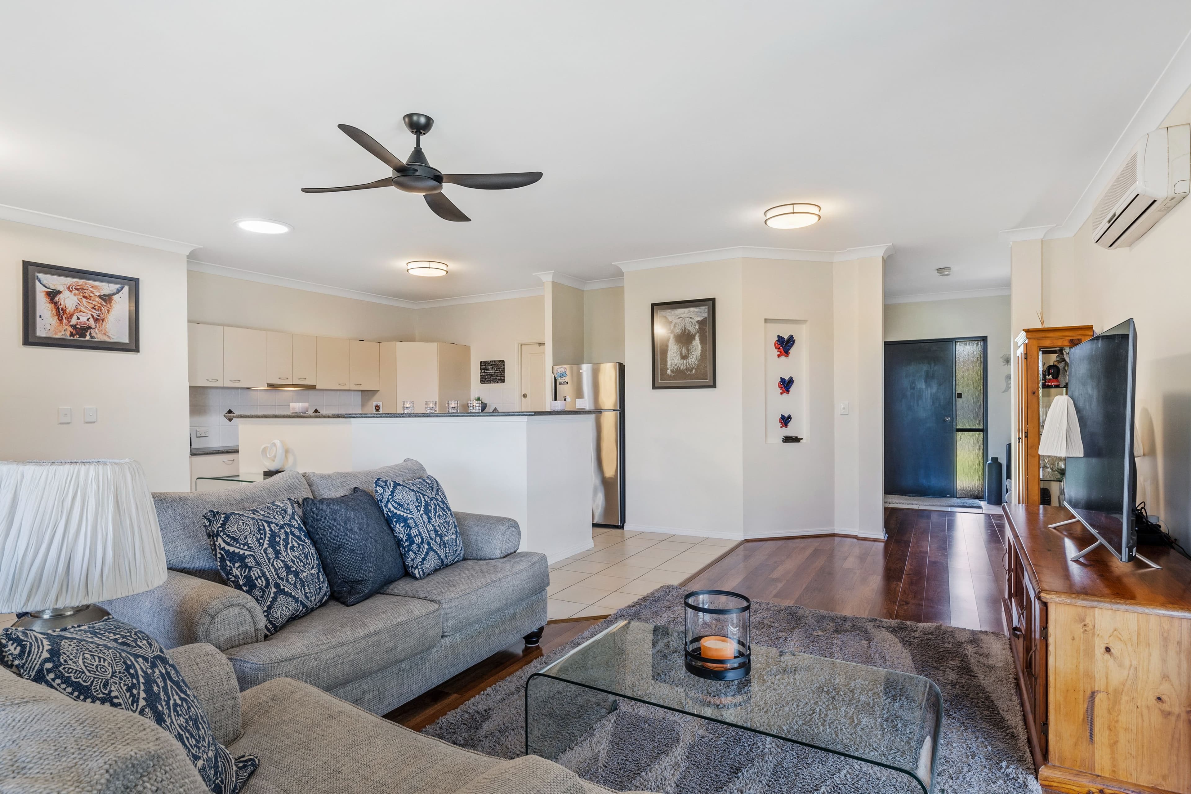 19 Bella Vista Circuit, Edens Landing QLD 4207, Edens Landing - Thumbnail 2