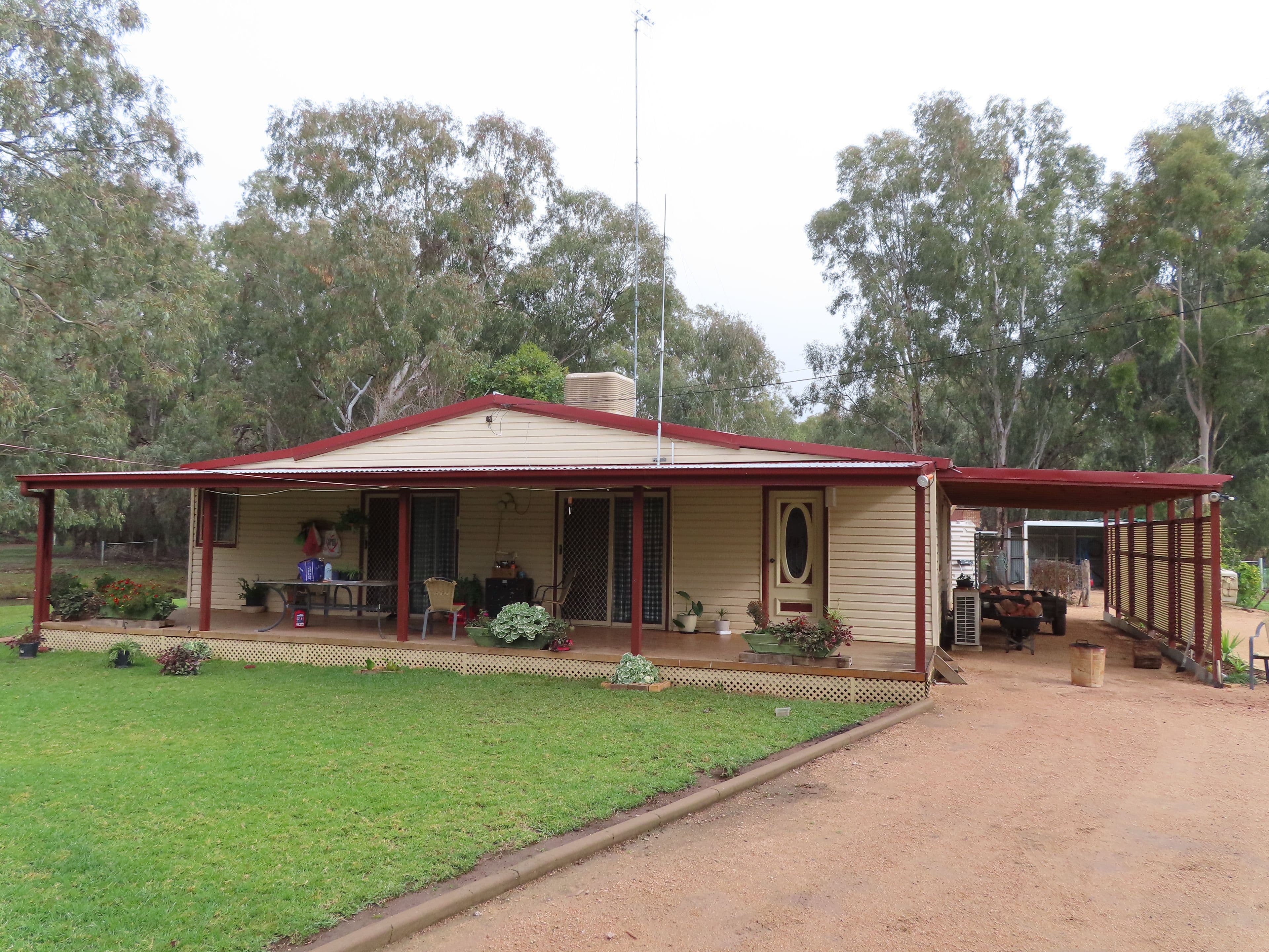 "COOINDA" 69 Cooinda Lane, CONDOBOLIN NSW 2877, Condobolin - Image 1