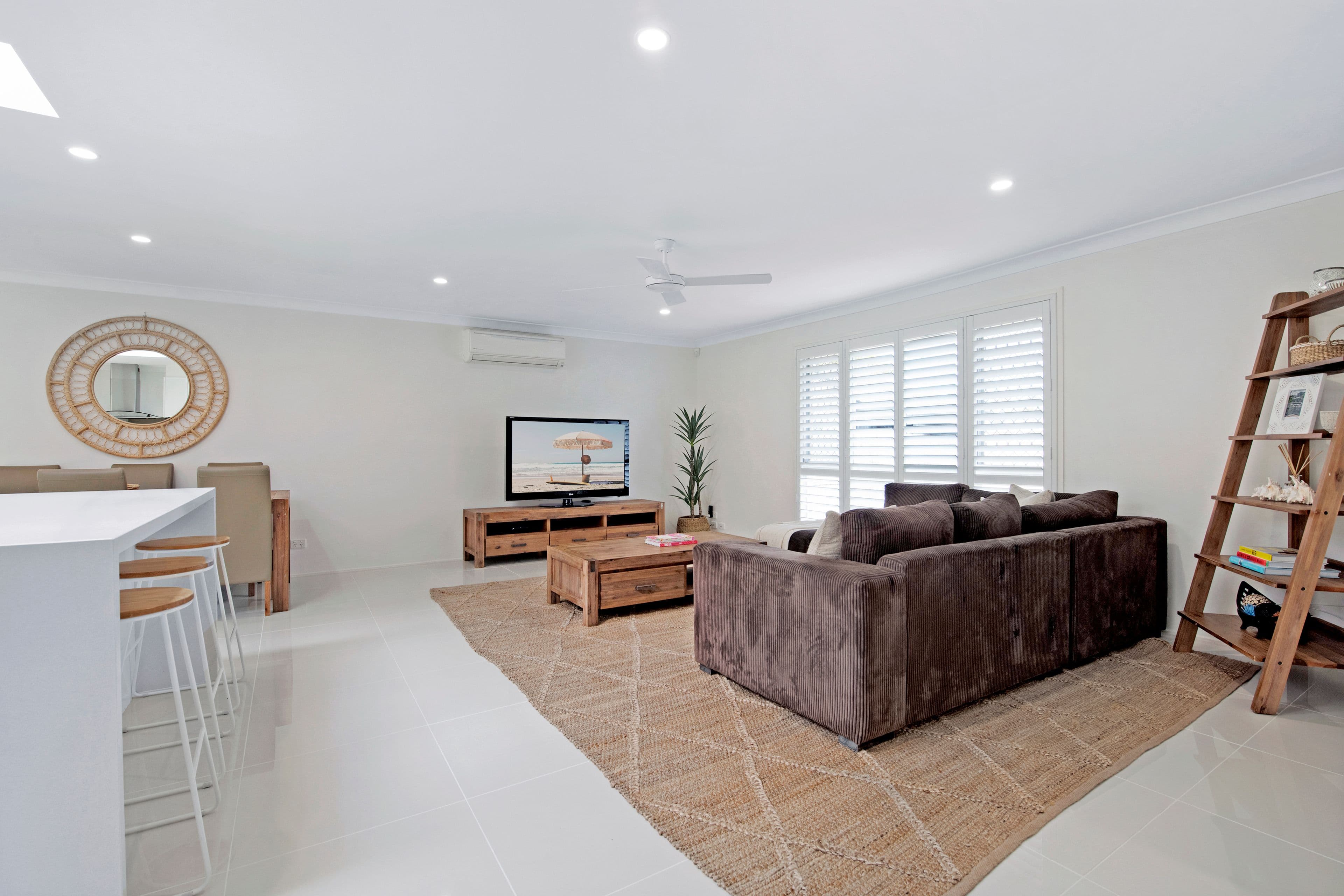58 Arcadia Drive, Mermaid Waters QLD 4218, Mermaid Waters - Thumbnail 8