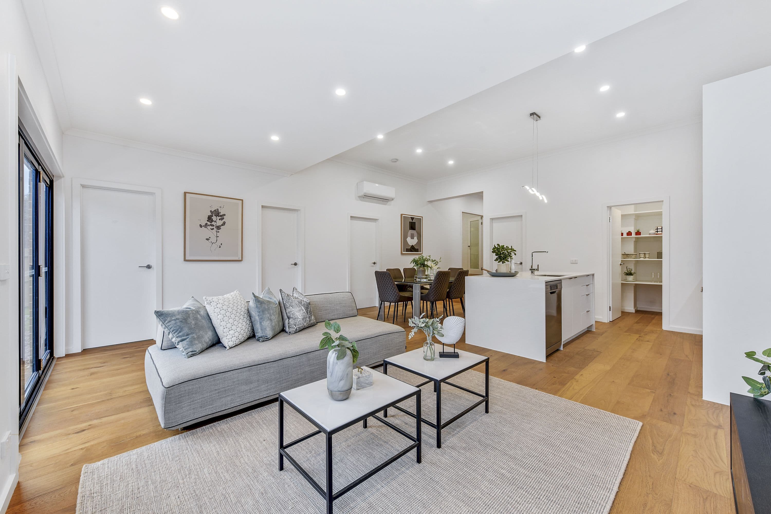 14 Florey Crescent, Mulgrave VIC 3170, Mulgrave - Thumbnail 2