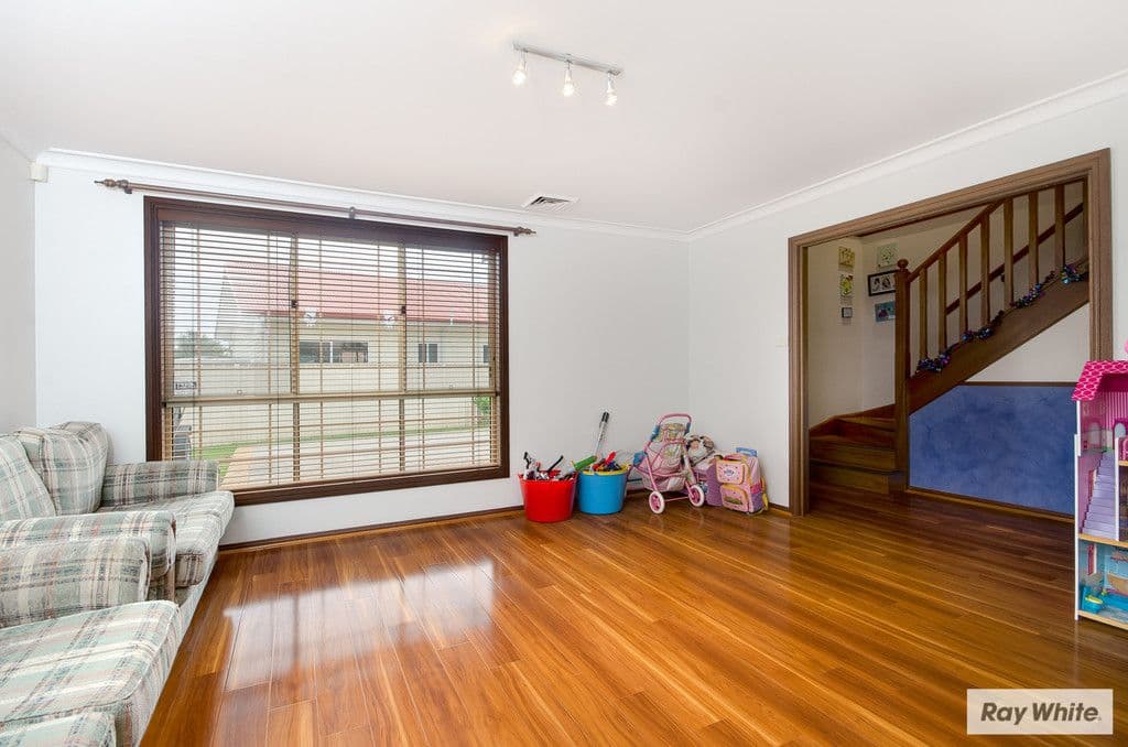 6 Felix Avenue, HORSLEY NSW 2530, Horsley - Thumbnail 2