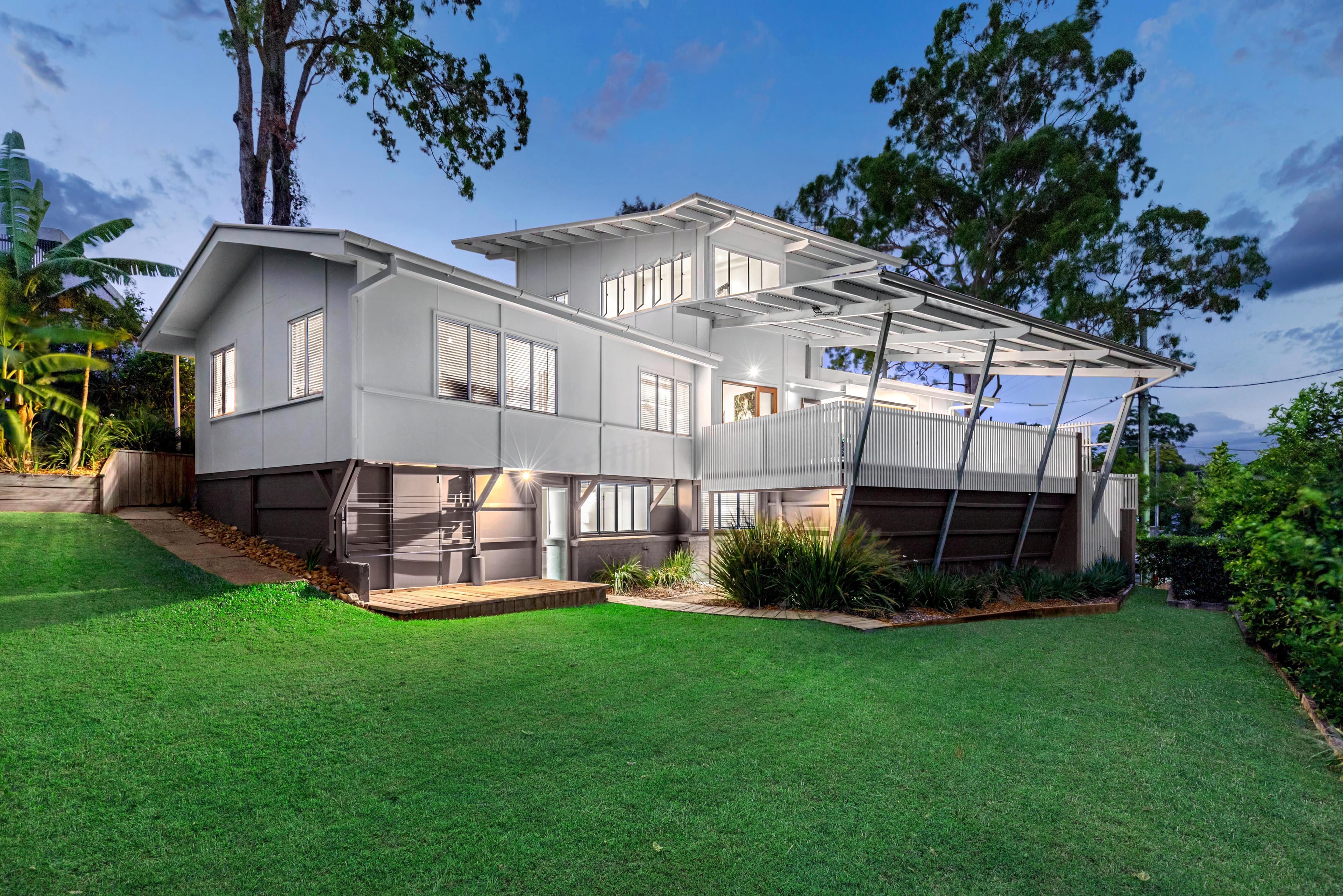 7 Pangeza Street, Stafford Heights QLD 4053, Stafford Heights - Thumbnail 4