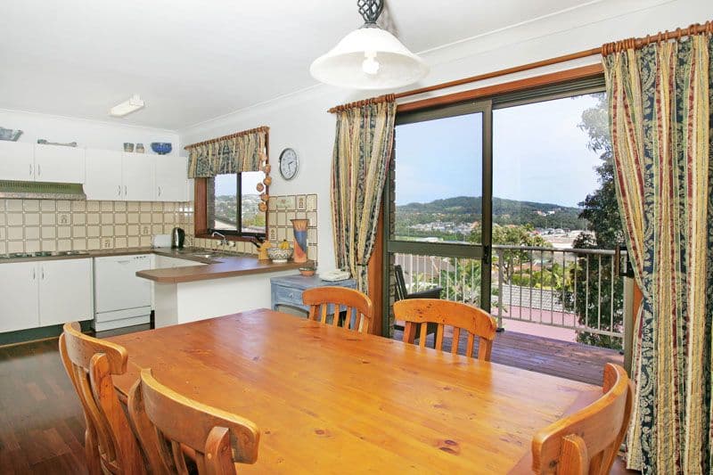 17 Valley View Road, BATEAU BAY NSW 2261, Bateau Bay - Thumbnail 4