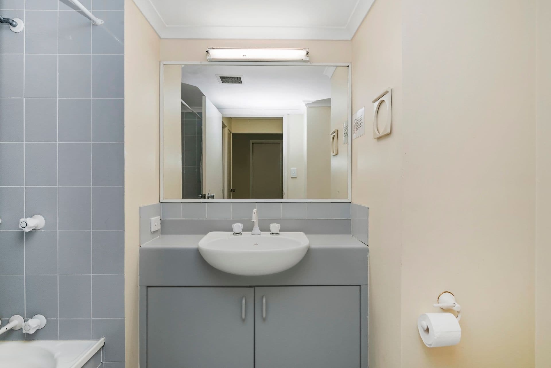 14 Jefferson Lane, Palm Beach QLD 4221, Palm Beach - Thumbnail 8