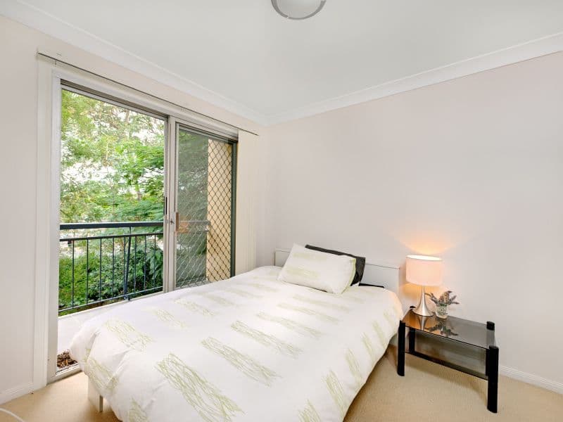 37 Lauder Street, MOUNT GRAVATT EAST QLD 4122, Mount Gravatt East - Thumbnail 5