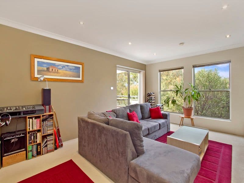 36 Wandella Road, MIRANDA NSW 2228, Miranda - Thumbnail 2
